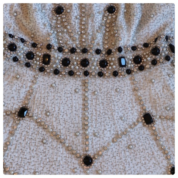 ALICE +OLIVIA Hollie Crystal Pearl Embellished Dress - Picture 10 of 15